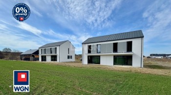 Dom na  sprzedaż Świerklaniec - Dom w zabudowie bliźniaczej na sprzedaż Świerklaniec.